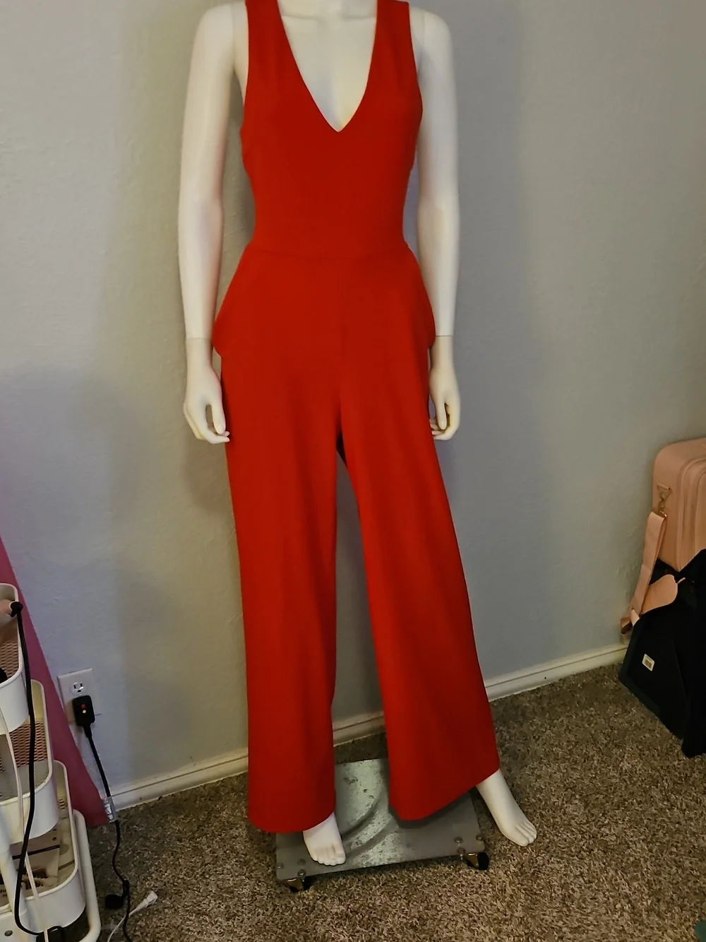 EXPRESS Red Open Crisscross Back Wide Leg Plunging Neckline Jumpsuit - Picture 2 of 9
